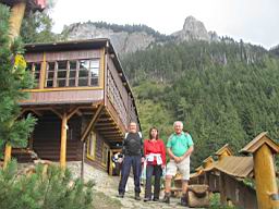 2014-04-chata Plesnivec.JPG